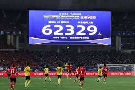尤文图斯遭遇佛罗伦萨逆转挑战